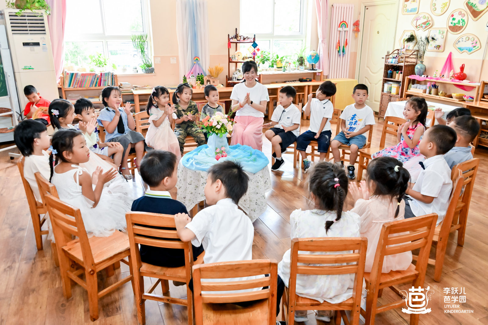 李跃儿芭学园-2025玫瑰毕业典礼案例图5