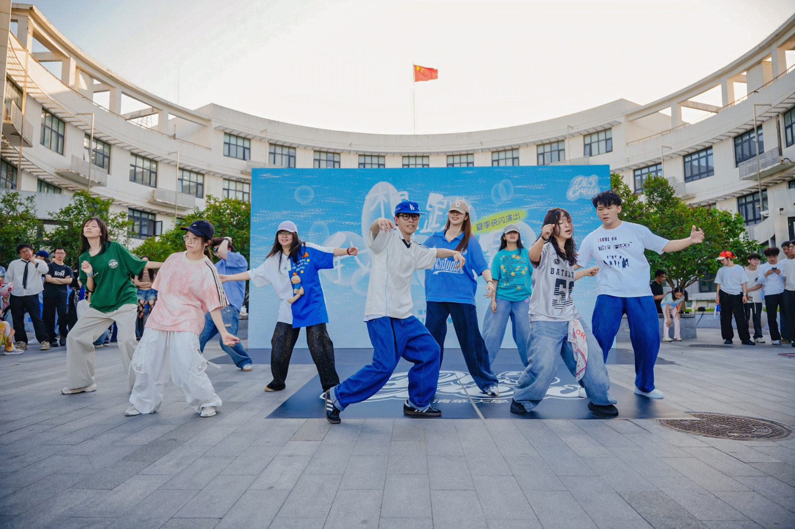 清华大学学生街舞社·2026夏季快闪演出案例图4