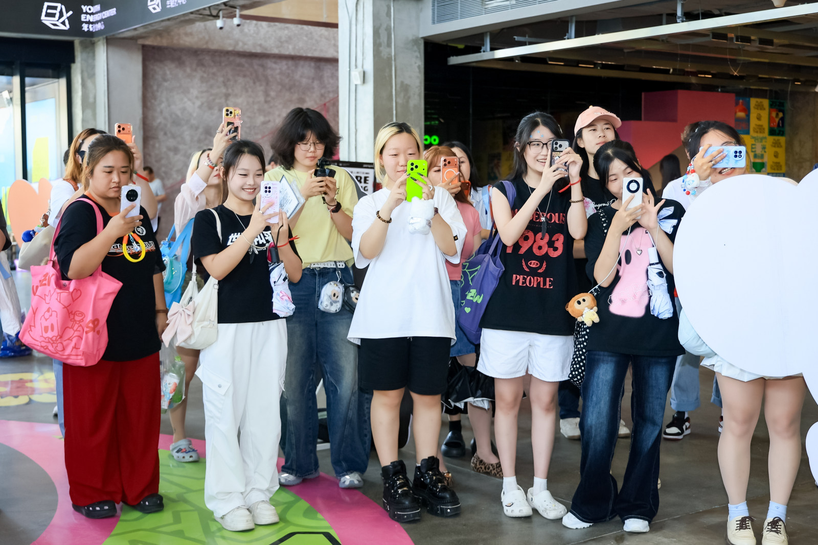 逛吃北京×薛之谦万兽之王商圈大事件案例图7