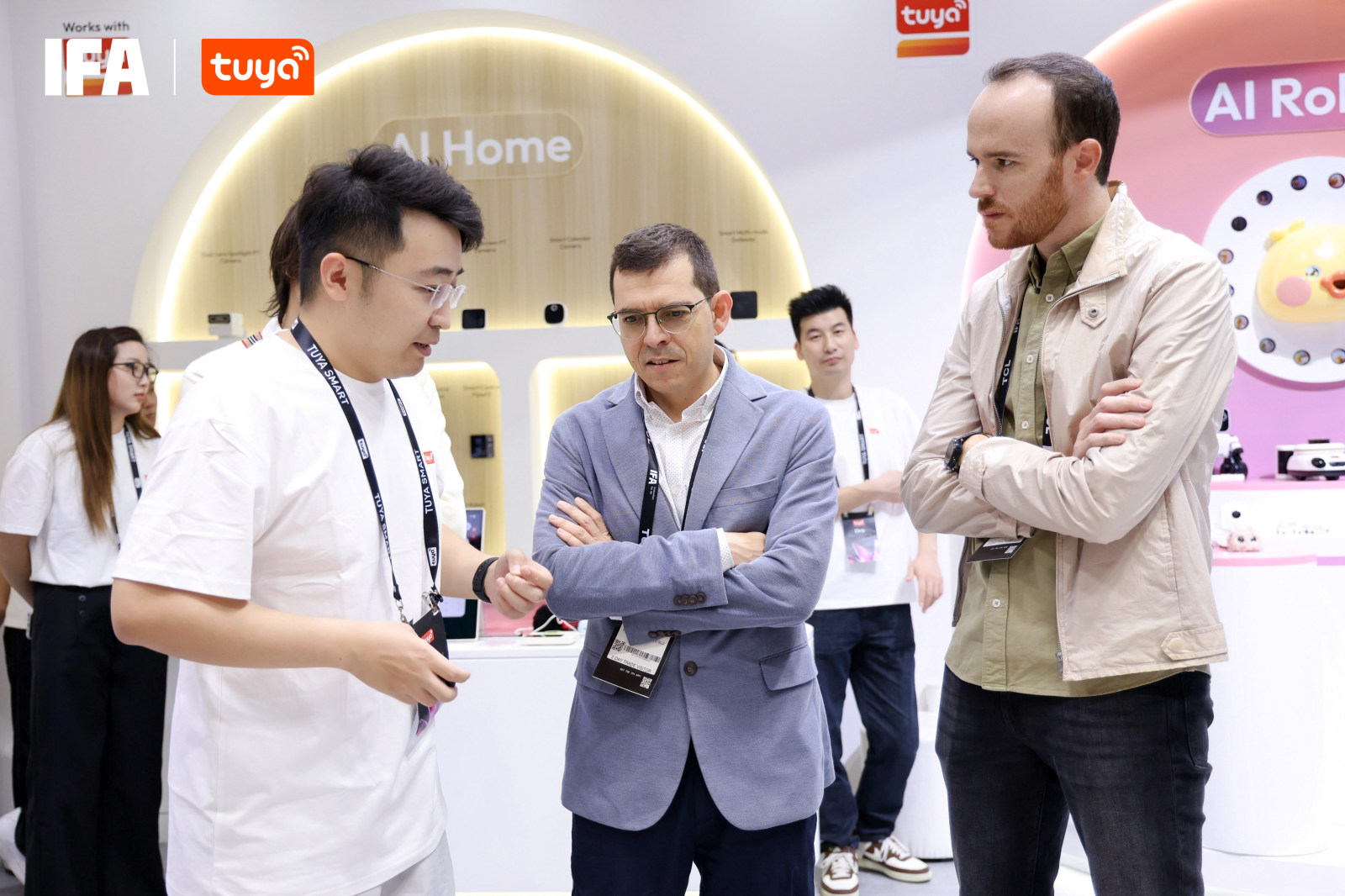 一个相册,讲完一个品牌在 IFA 的完整案例图4
